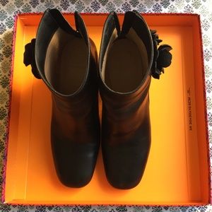 Tory Burch Booties 6.5 Black